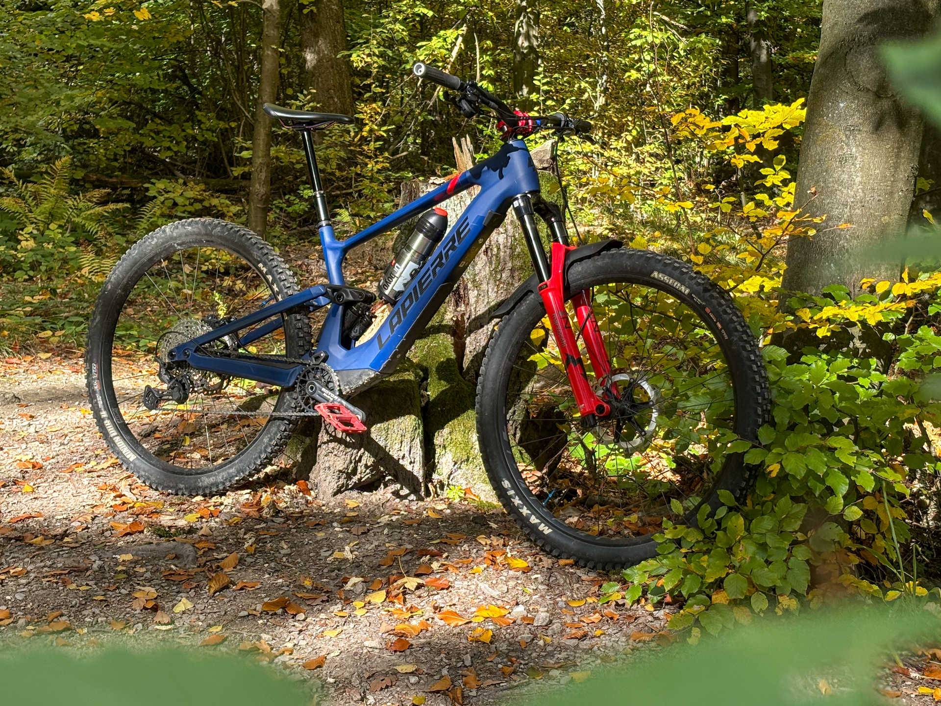 Lapierre E-Zesty AM 9.4 — fotka 2