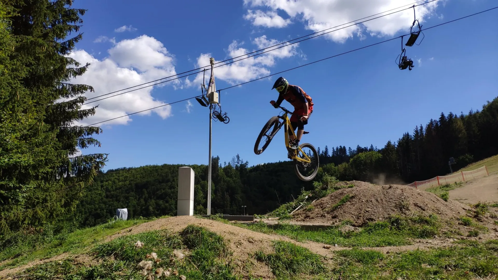 MÝTO SKI BIKE PARK — fotka 1